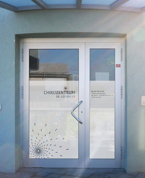 Folienbeschriftung für Eingangstür